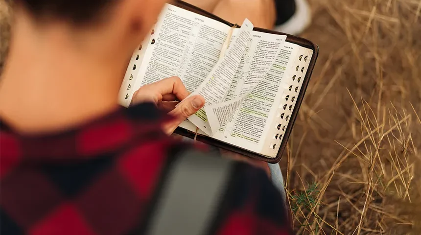 joven – Iglesia Universal